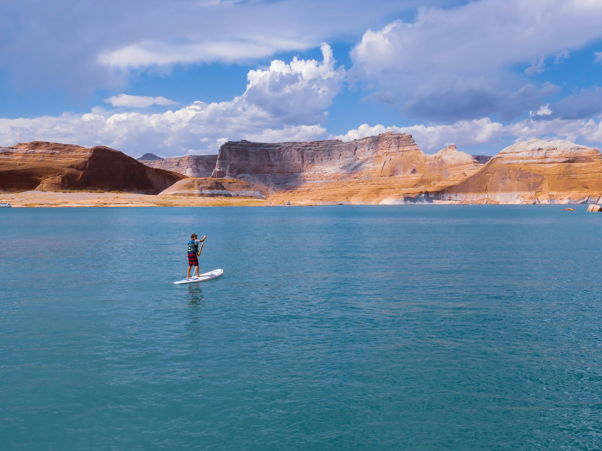How Big Is Lake Powell?: Numbers and Facts